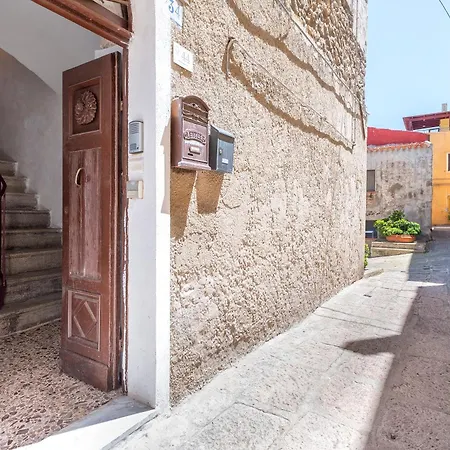 Magic Sea View Borgo كاستيلساردو